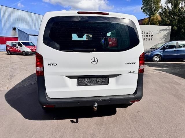 Gebraucht Mercedes Vito 190 PS (139 kW) 2017 Van