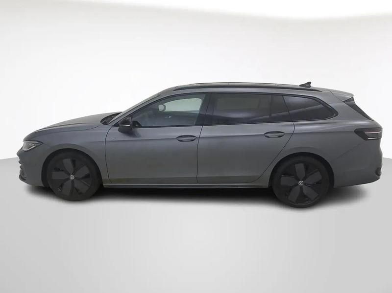 Neu VW Passat R-line 265 PS (194 kW) 2025 Gray Kombi