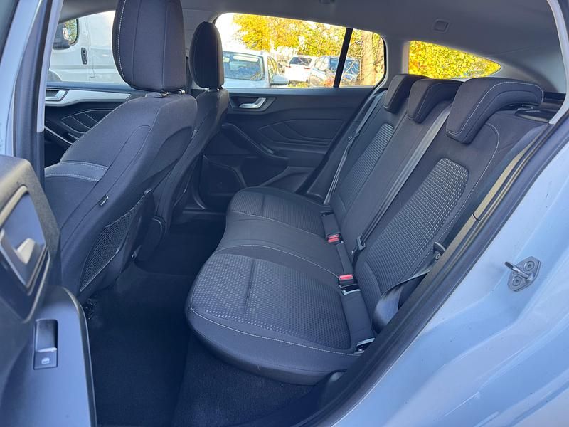 Gebraucht Ford Focus Trend 100 PS (73 kW) 2020