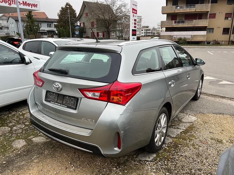 Gebraucht Toyota Auris Touring Sports Luna 132 PS (97 kW) 2013 Kombi
