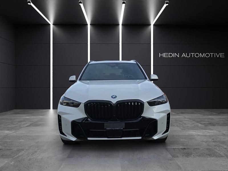 Neu BMW X5 Comfort Edition 489 PS (359 kW) 2025 Weiss SUV