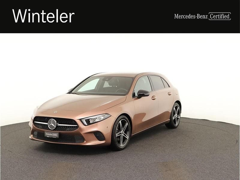 Gebraucht Mercedes A180 Night 136 PS (100 kW) 2021