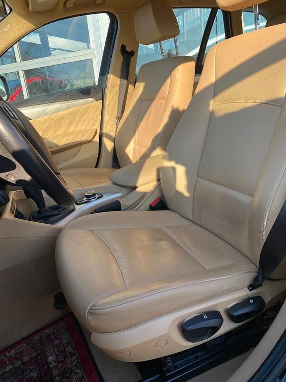 Gebraucht BMW X1 177 PS (130 kW) 2011 SUV