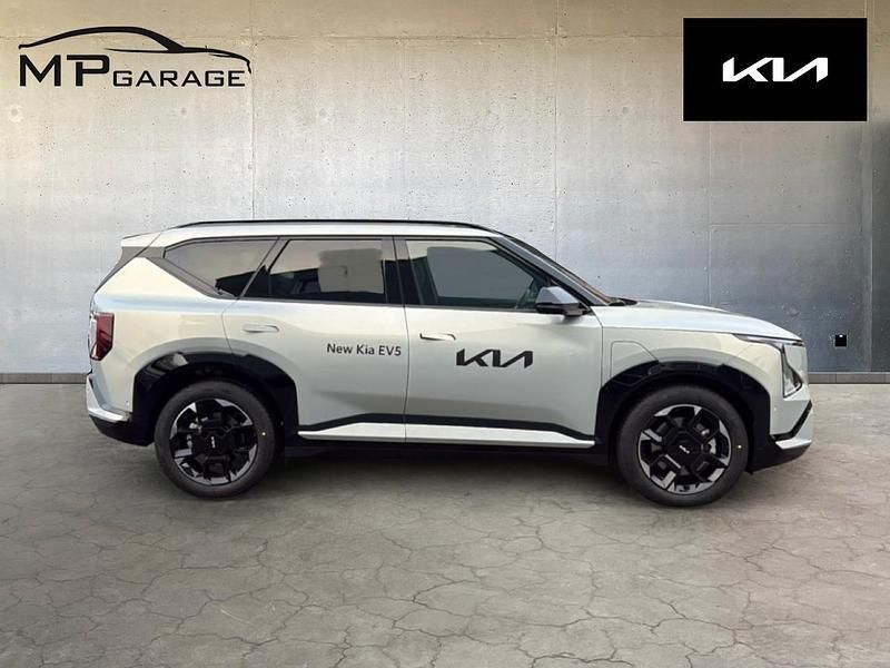 Neu Kia EV5 GT-Line 159 kW (217 PS) 2026 Silber SUV