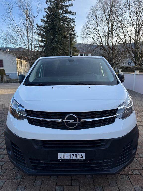 Gebraucht Opel Vivaro Essentia 120 PS (88 kW) 2021 Van / Kleinbus