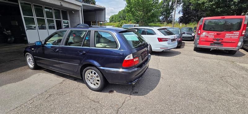 Gebraucht BMW 325 193 PS (141 kW) 2002 Kombi