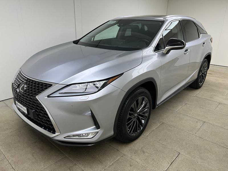 Gebraucht Lexus RX300 238 PS (175 kW) 2022 SUV