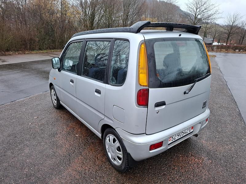 Gebraucht Daihatsu Move 55 PS (40 kW) 2000 Van / Kleinbus