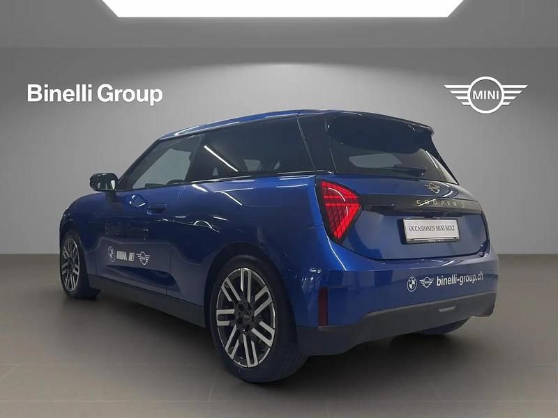 Gebraucht Mini Cooper SE 160 kW (218 PS) 2025 Blau Kleinwagen