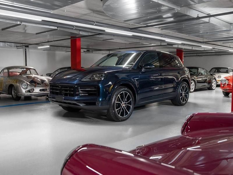 Neu 2025 Porsche Cayenne SUV | CHF 122’490 - Bild 1/4