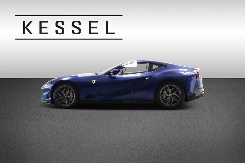 Gebraucht Ferrari 812 796 PS (585 kW) 2020 Blau Coupé