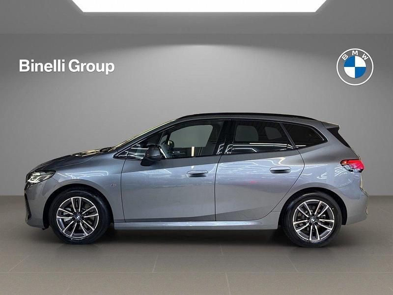 Gebraucht BMW 223 Active Tourer M Sport 211 PS (155 kW) 2024 Van / Kleinbus