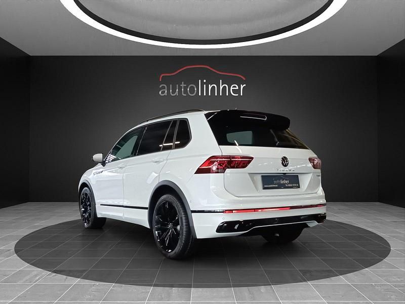 Gebraucht VW Tiguan R-line 150 PS (110 kW) 2023 SUV