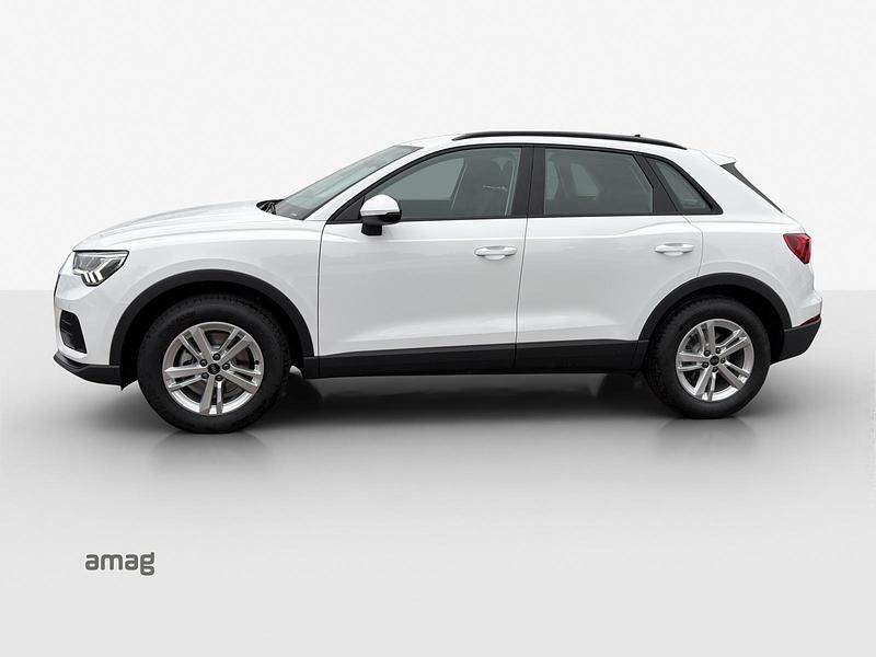 Gebraucht Audi Q3 Attraction 150 PS (110 kW) 2025 Arkonaweiss SUV