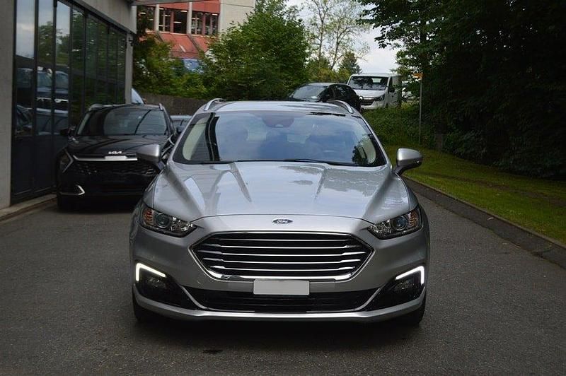 Gebraucht Ford Mondeo Trend 150 PS (110 kW) 2020 Kombi