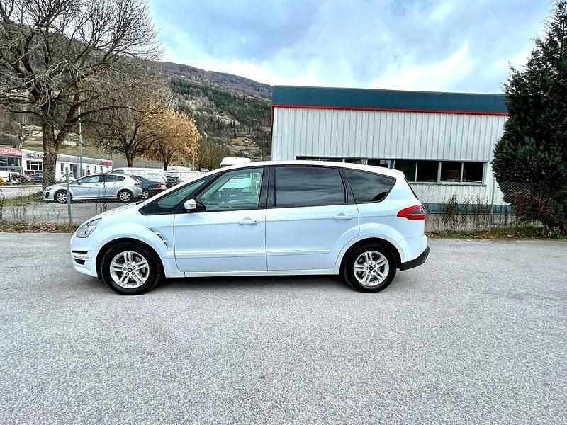 Gebraucht Ford S-MAX Titanium 160 PS (117 kW) 2013 Van / Kleinbus