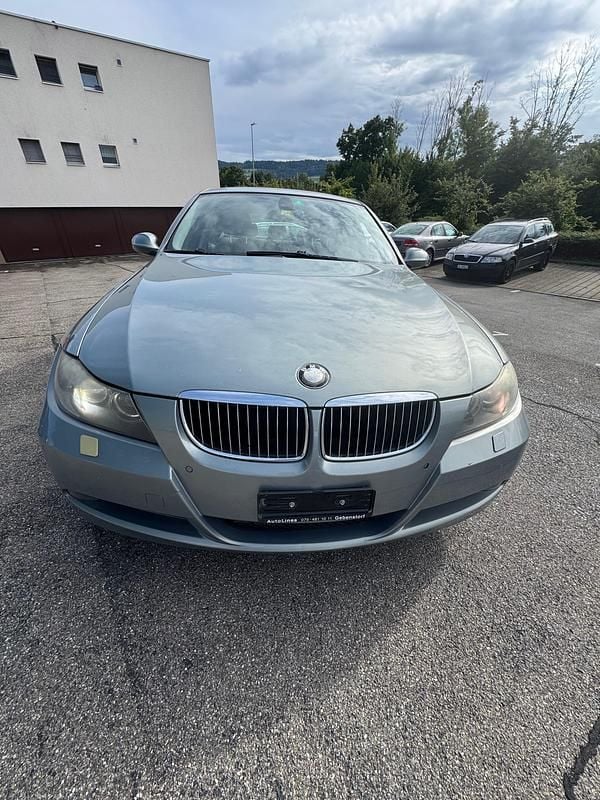 Gebraucht 2006 BMW 325 | CHF 1’900 (Guter Preis) - Bild 1/4