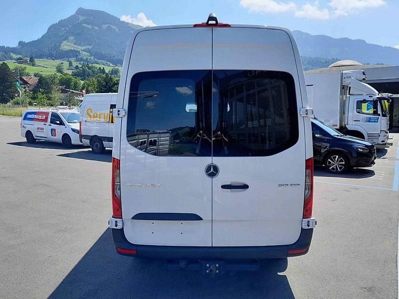 Gebraucht Mercedes Sprinter 170 PS (125 kW) 2025 Van