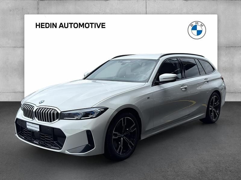 Weiss Gebraucht 2024 BMW 330 M Sport Kombi | CHF 49’900 (Fairer Preis) - Bild 1/4