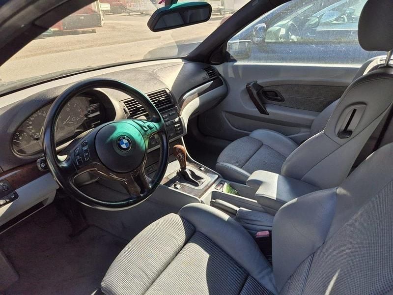 Gebraucht BMW 325 Sport Line 192 PS (141 kW) 2001 Limousine