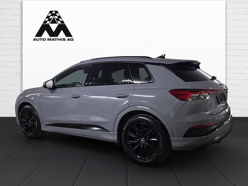 Gebraucht Audi Q4 e-tron Ambiente 219 kW (299 PS) 2022 SUV