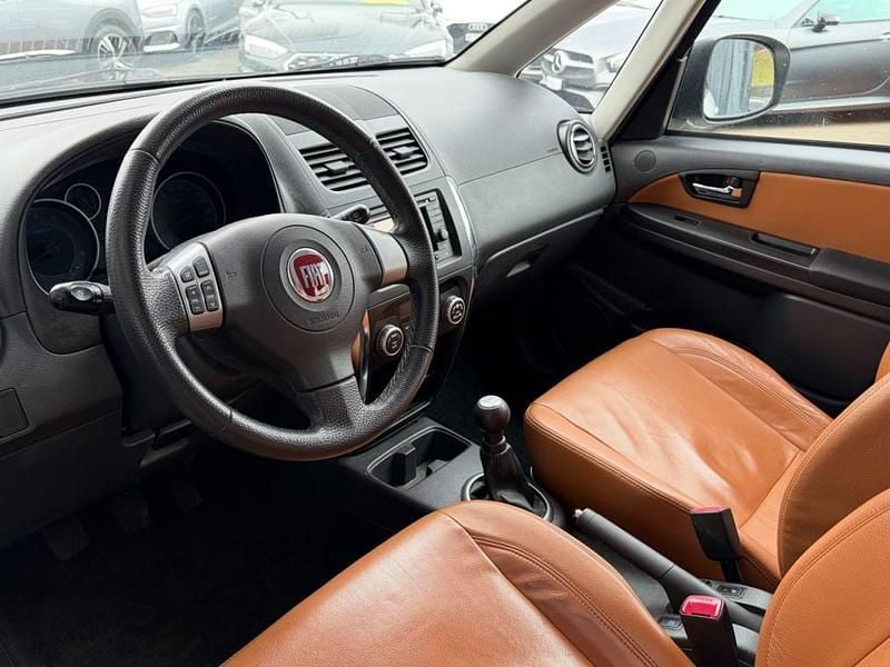 Gebraucht Fiat Sedici Emotion 120 PS (88 kW) 2014 SUV