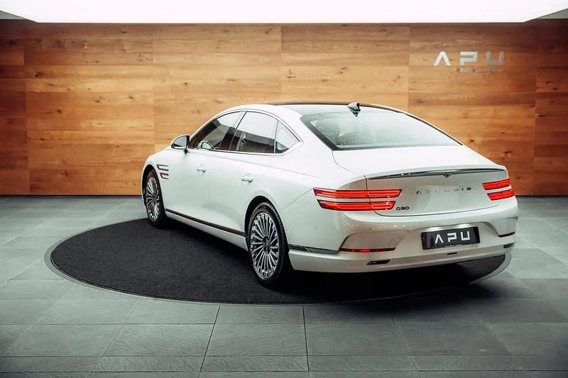 Gebraucht Genesis G80 272 kW (370 PS) 2025 Weiss Limousine