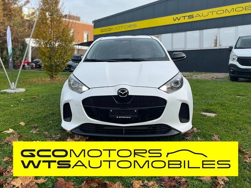 Weiss Gebraucht 2025 Mazda 2 Prime-Line Limousine | CHF 19’950 (Superpreis) - Bild 1/4