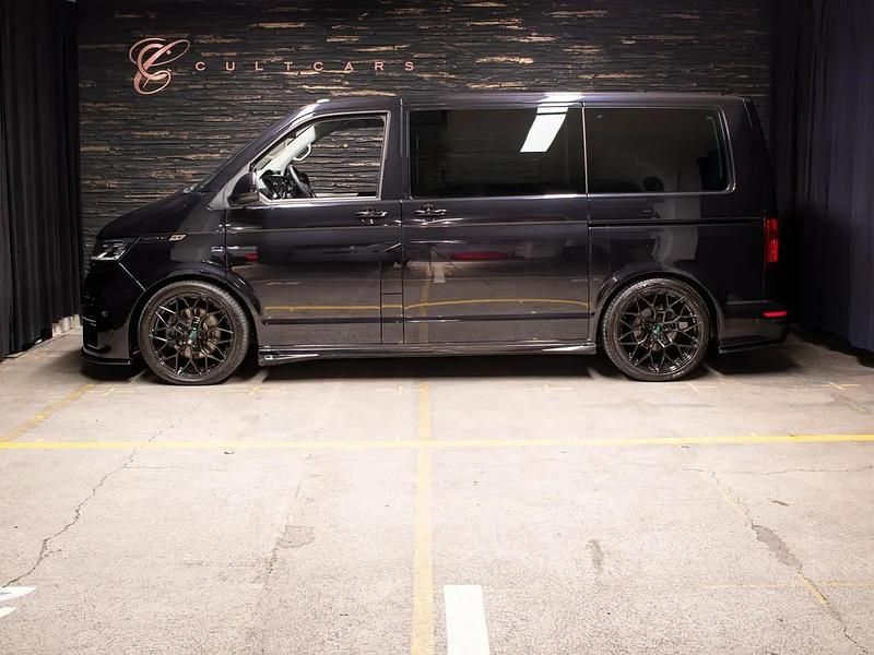 Gebraucht VW Multivan Comfortline 204 PS (150 kW) 2025 Schwarz Van