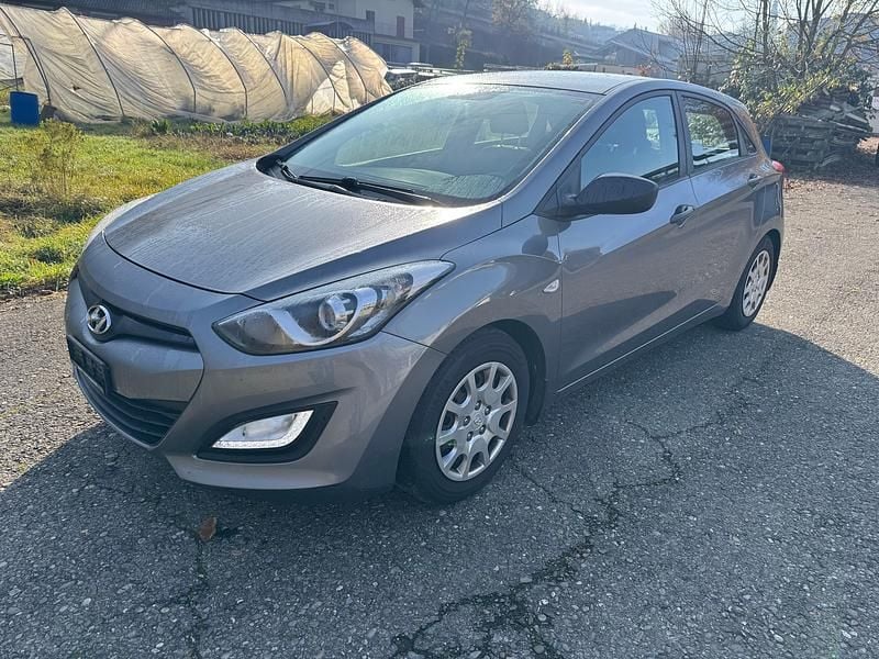 Gebraucht 2013 Hyundai i30 Comfort Kombi | CHF 3’950 (Teuer) - Bild 1/4