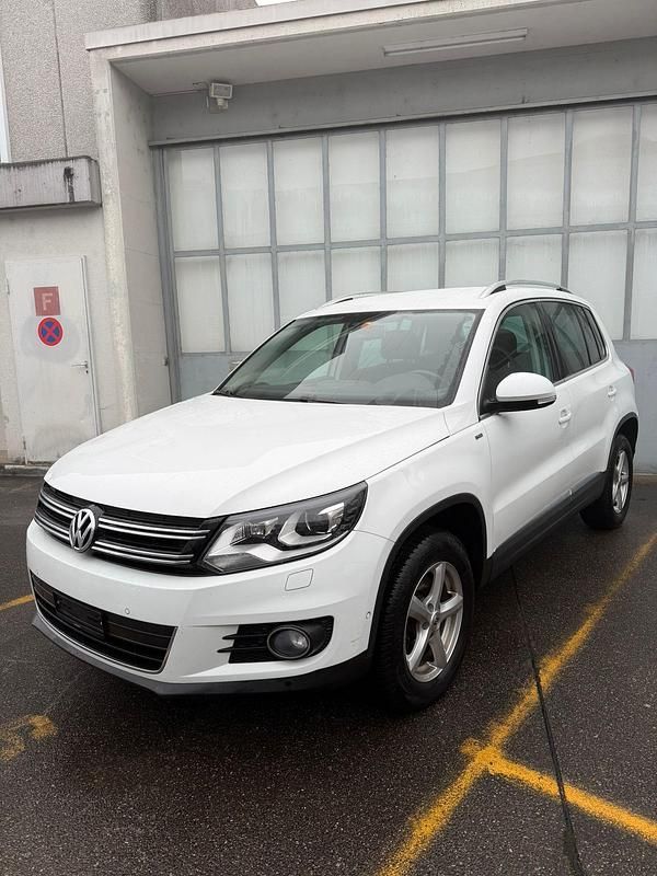 Gebraucht VW Tiguan Cup 140 PS (102 kW) 2015 SUV