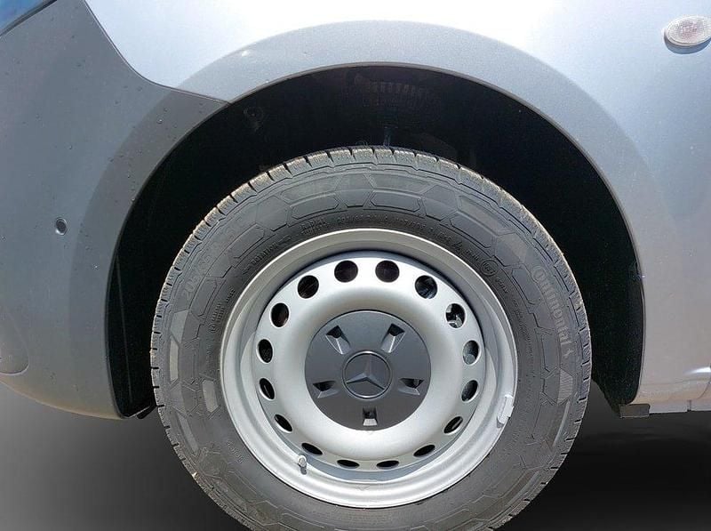 Gebraucht Mercedes Vito 102 PS (75 kW) 2024 Van