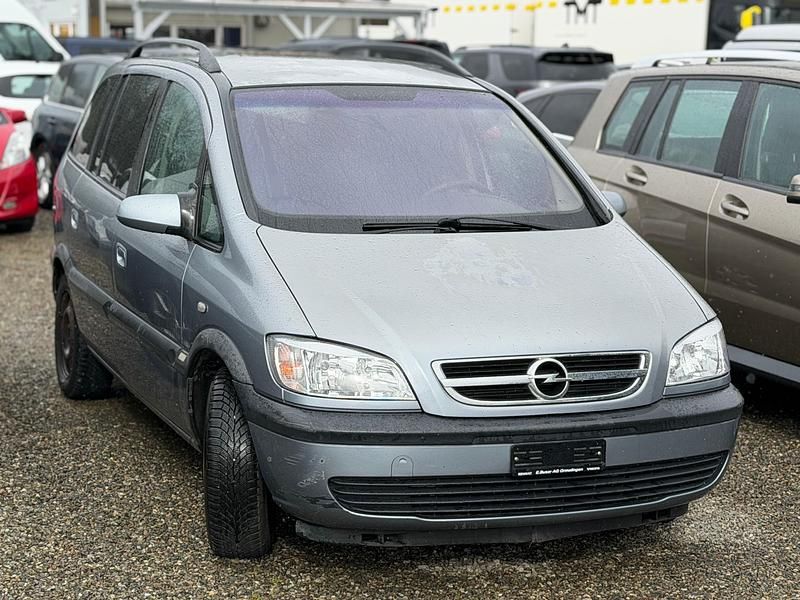 Gebraucht Opel Zafira Comfort 125 PS (91 kW) 2004 Van / Kleinbus