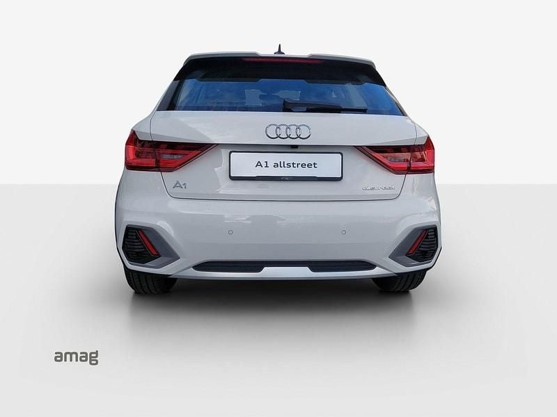 Gebraucht Audi A1 Attraction 115 PS (84 kW) 2025 Cortinaweisscortinaweiss Limousine
