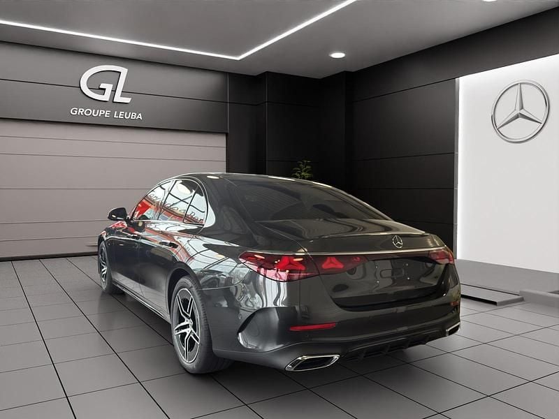 Gebraucht Mercedes E220 197 PS (144 kW) 2025 Limousine