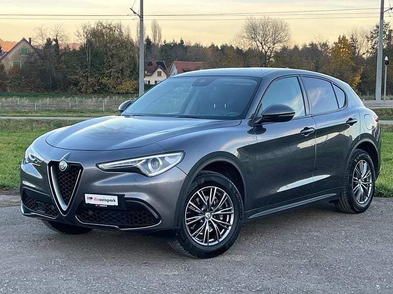 Gebraucht 2017 Alfa Romeo Stelvio Super SUV | CHF 19’900 (Fairer Preis) - Bild 1/4