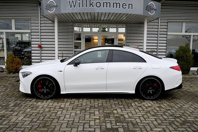 Gebraucht Mercedes CLA45 AMG AMG 422 PS (310 kW) 2022 Limousine
