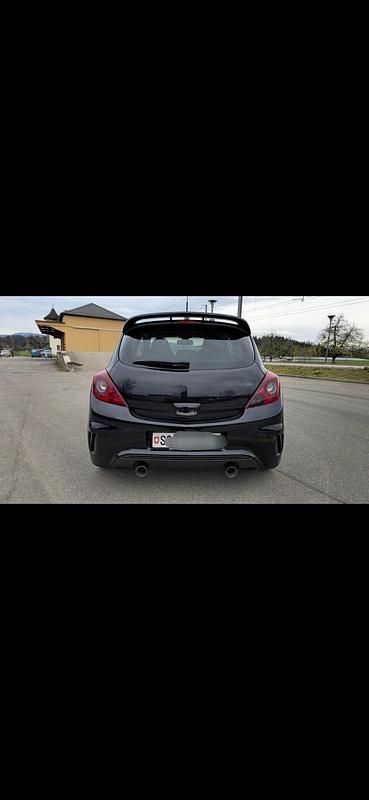 Gebraucht Opel Corsa Edition 211 PS (155 kW) 2013 Kleinwagen