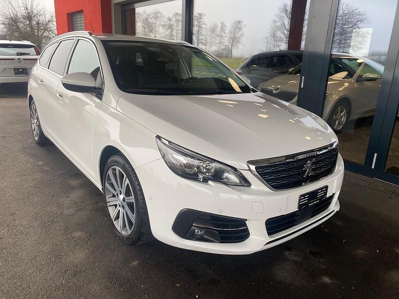 Gebraucht Peugeot 308 SW Allure 130 PS (95 kW) 2021 Kombi
