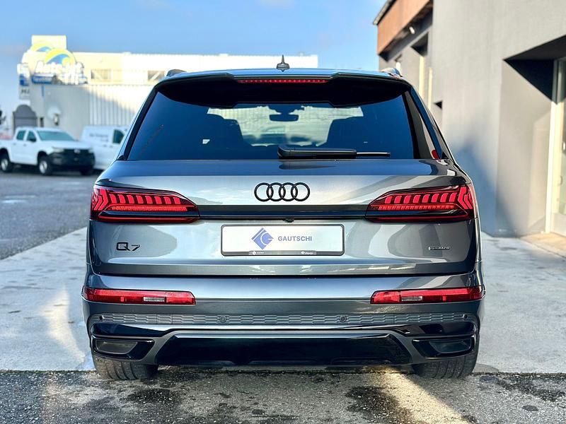 Gebraucht Audi Q7 S-Line 286 PS (210 kW) 2024 Grau SUV