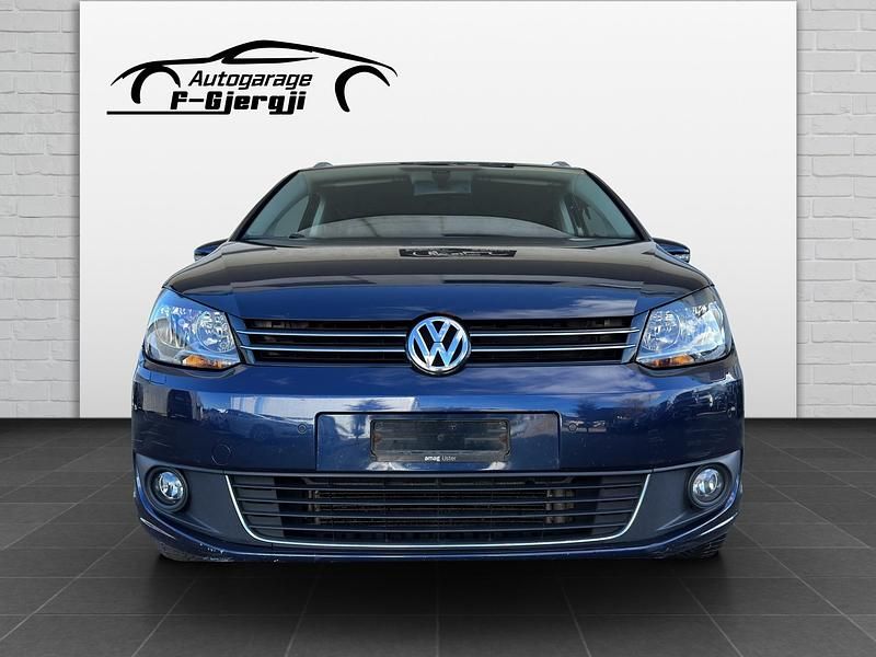 Gebraucht VW Touran Team 140 PS (102 kW) 2013 Van / Kleinbus