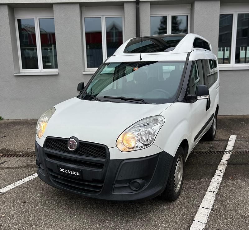 Gebraucht 2011 Fiat Doblò Dynamic Van / Kleinbus | CHF 6’495 (Guter Preis) - Bild 1/4
