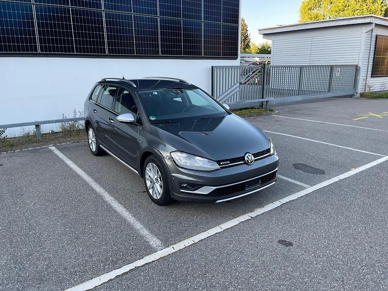 Gebraucht VW Golf Alltrack 184 PS (135 kW) 2018 Kombi