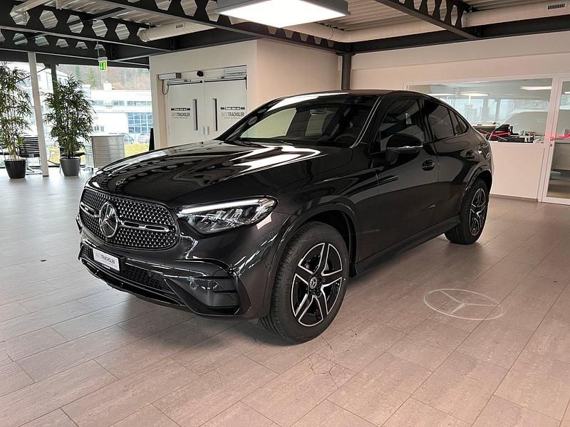 Neu Mercedes GLC300 313 PS (230 kW) 2025 Coupé