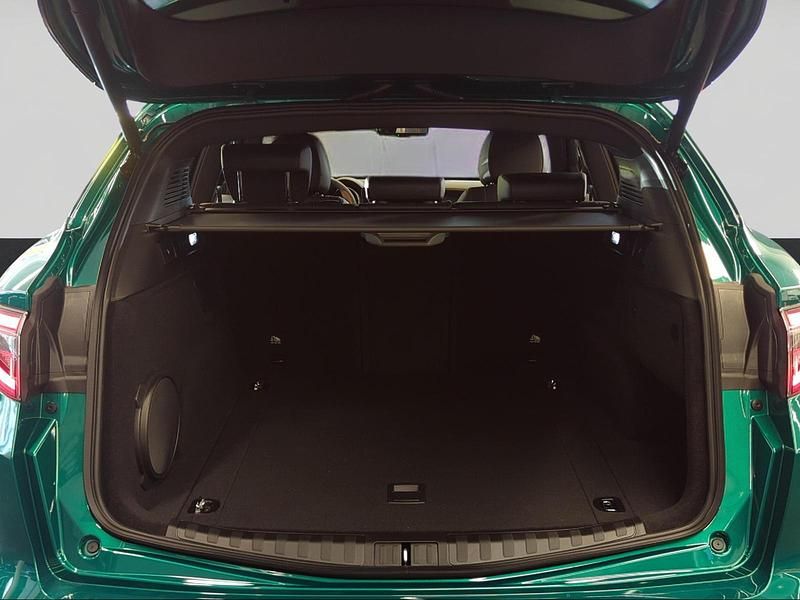 Neu Alfa Romeo Stelvio 280 PS (205 kW) 2025 SUV