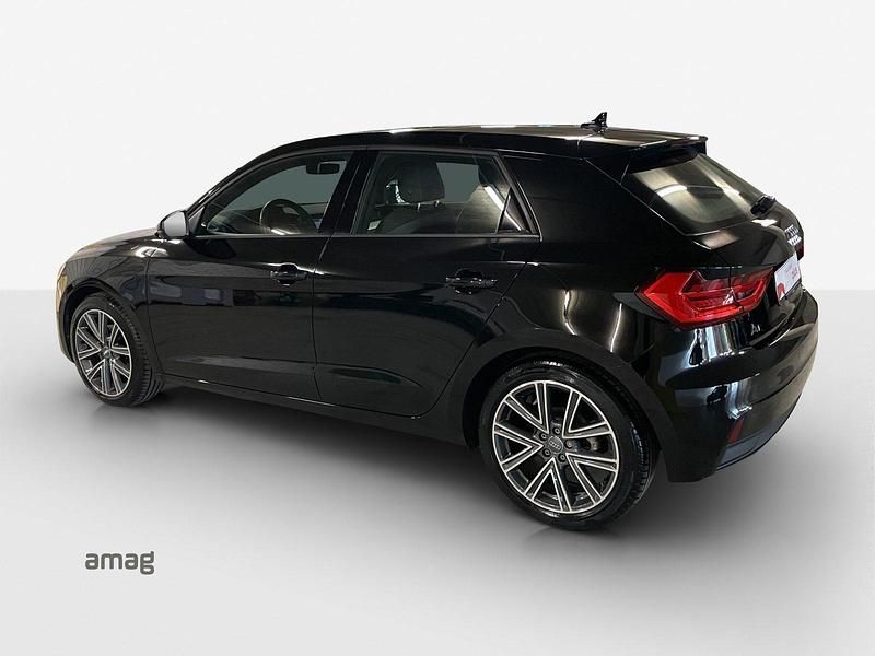 Gebraucht Audi A1 Sportback Attraction 116 PS (85 kW) 2020 Mythosschwarzmythosschwarz Kleinwagen