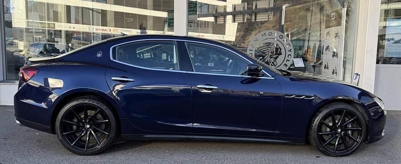 Gebraucht Maserati Ghibli 275 PS (202 kW) 2015 Blau Limousine
