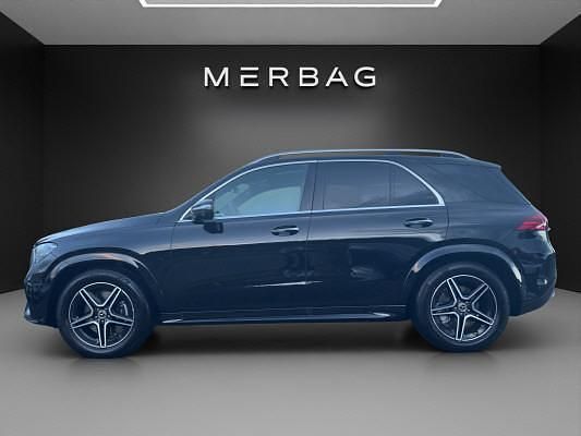 Neu Mercedes GLE300 269 PS (197 kW) 2025 Schwarz SUV