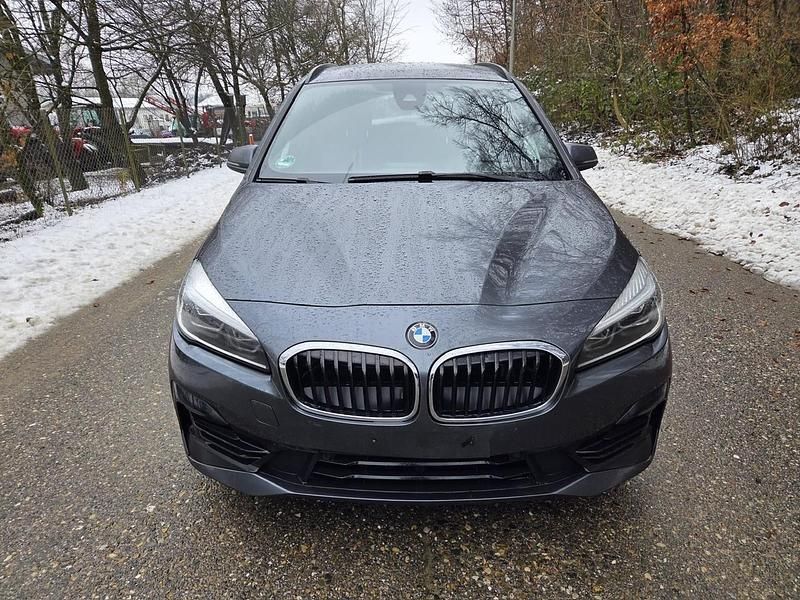 Gebraucht BMW 218 Gran Tourer 140 PS (102 kW) 2019 Van / Kleinbus