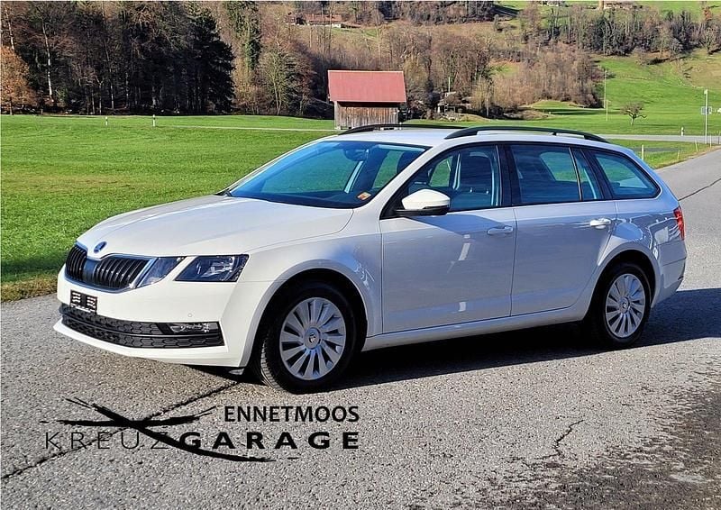 Gebraucht Skoda Octavia Ambition 115 PS (84 kW) 2019 Weiss Kombi